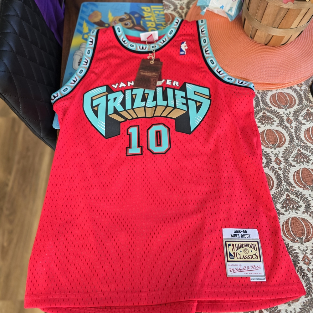 Vancouver Grizzlies Red Jersey
